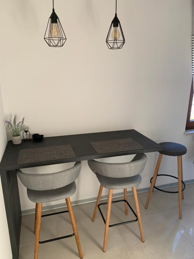 Apartments & Room Piutti บาเล ภายนอก รูปภาพ