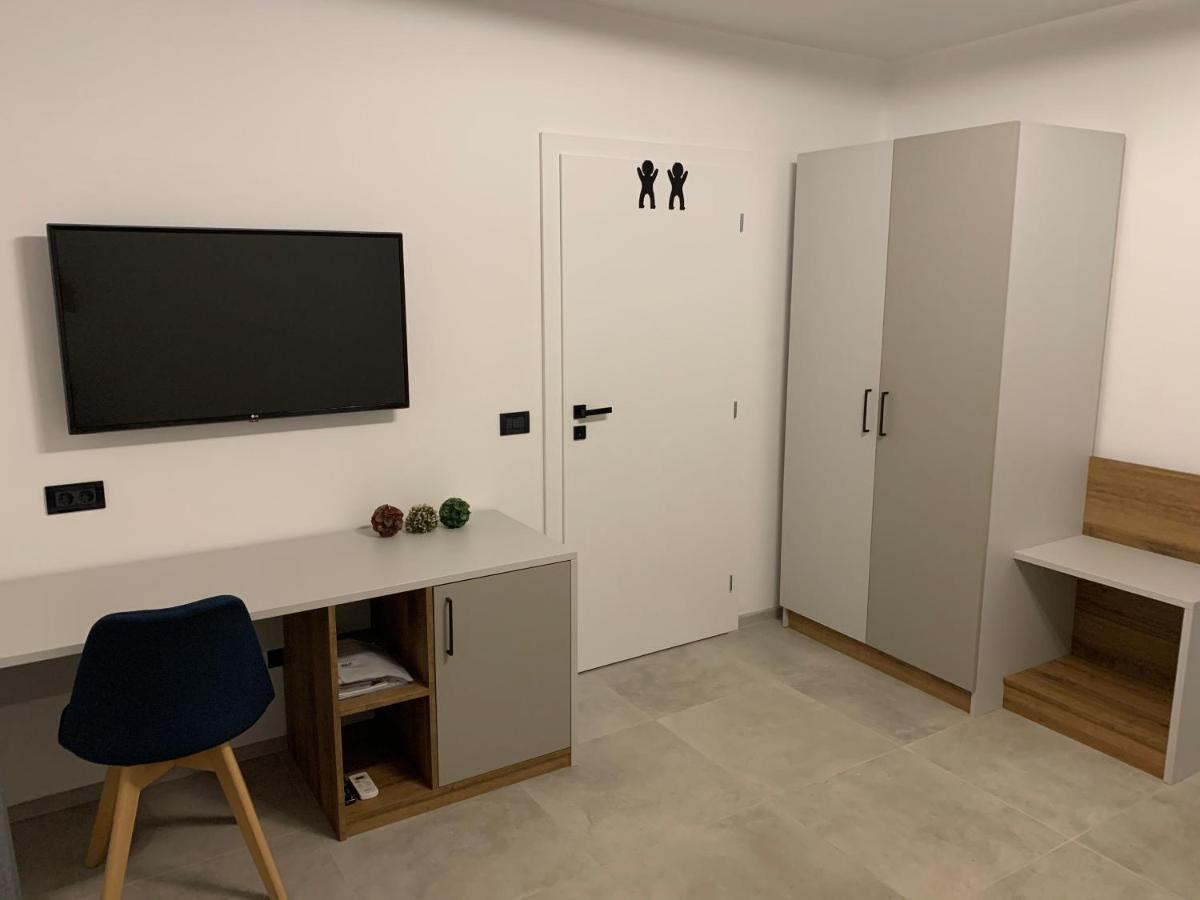 Apartments & Room Piutti บาเล ภายนอก รูปภาพ